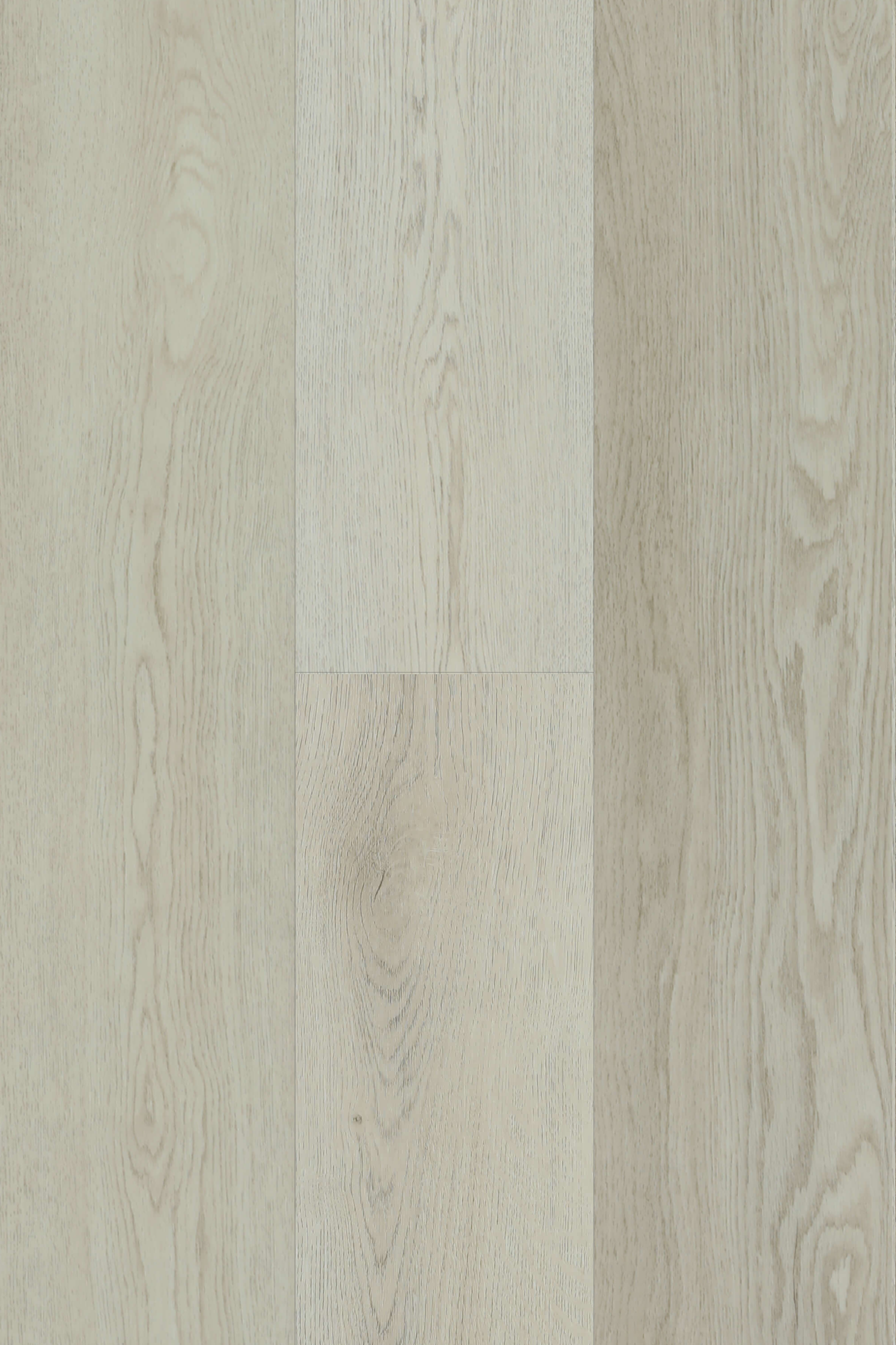 Lovanna Oak — Lumière Plank 5G installed surface detail