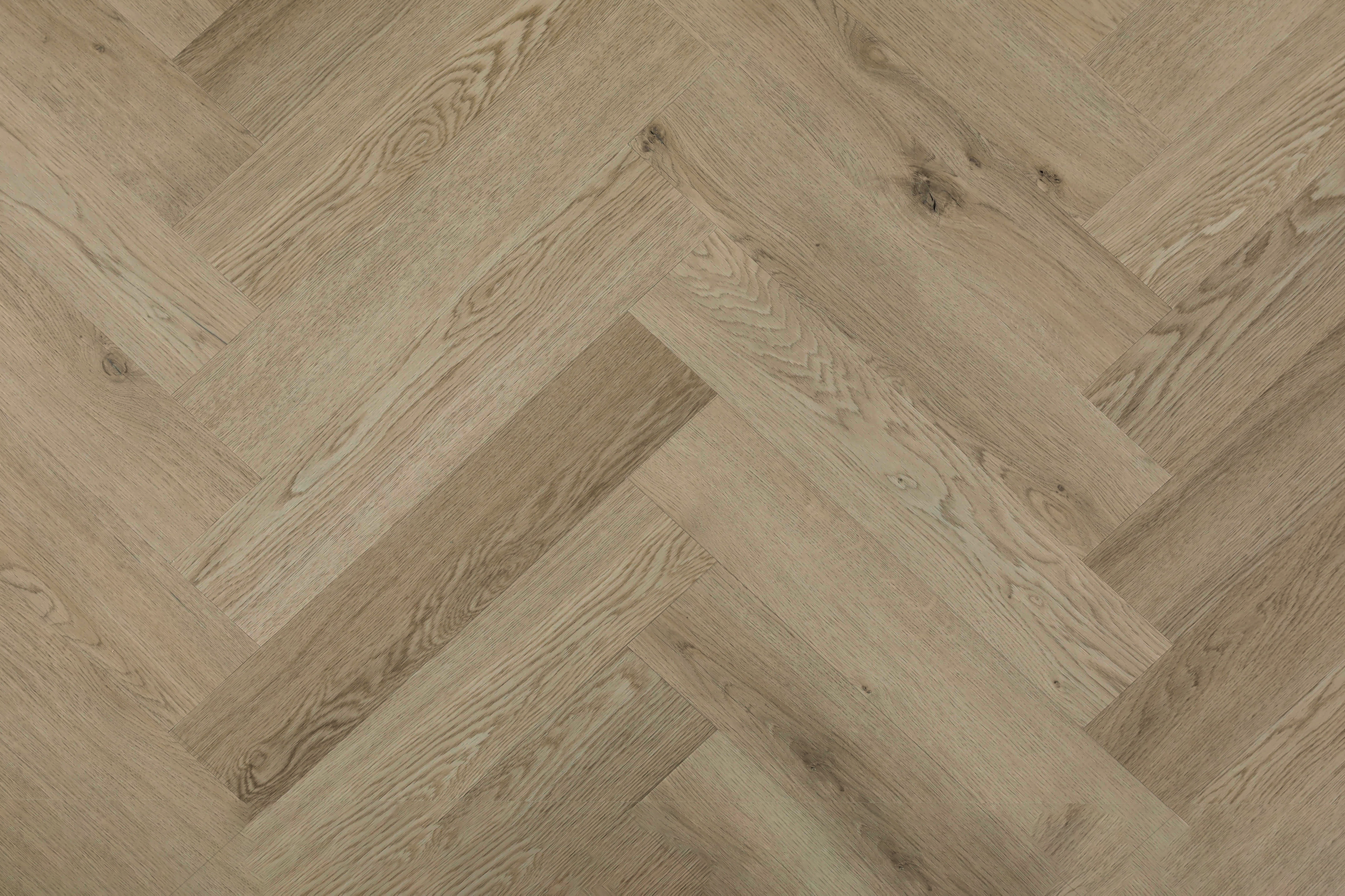 Sherwood Oak — Lumière Herringbone hybrid herringbone from Topdeck Core